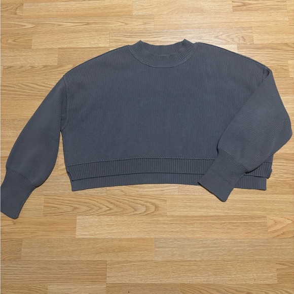 Free People Sweaters - “Free People” Easy Street Crop Pullover Size Medium